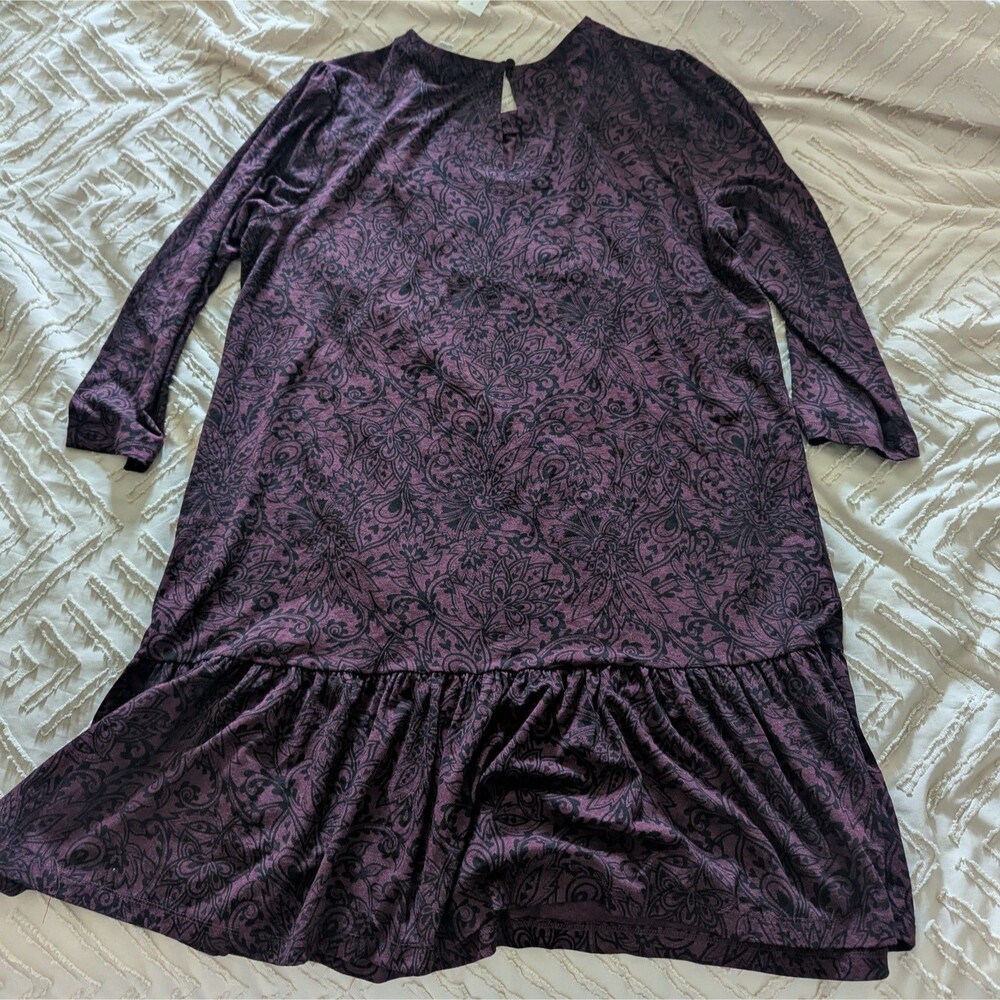 NWT LOFT Women's Size XL Plum & Black Paisley Drop Waist Ruffle Hem Dress - Picture 2 of 6